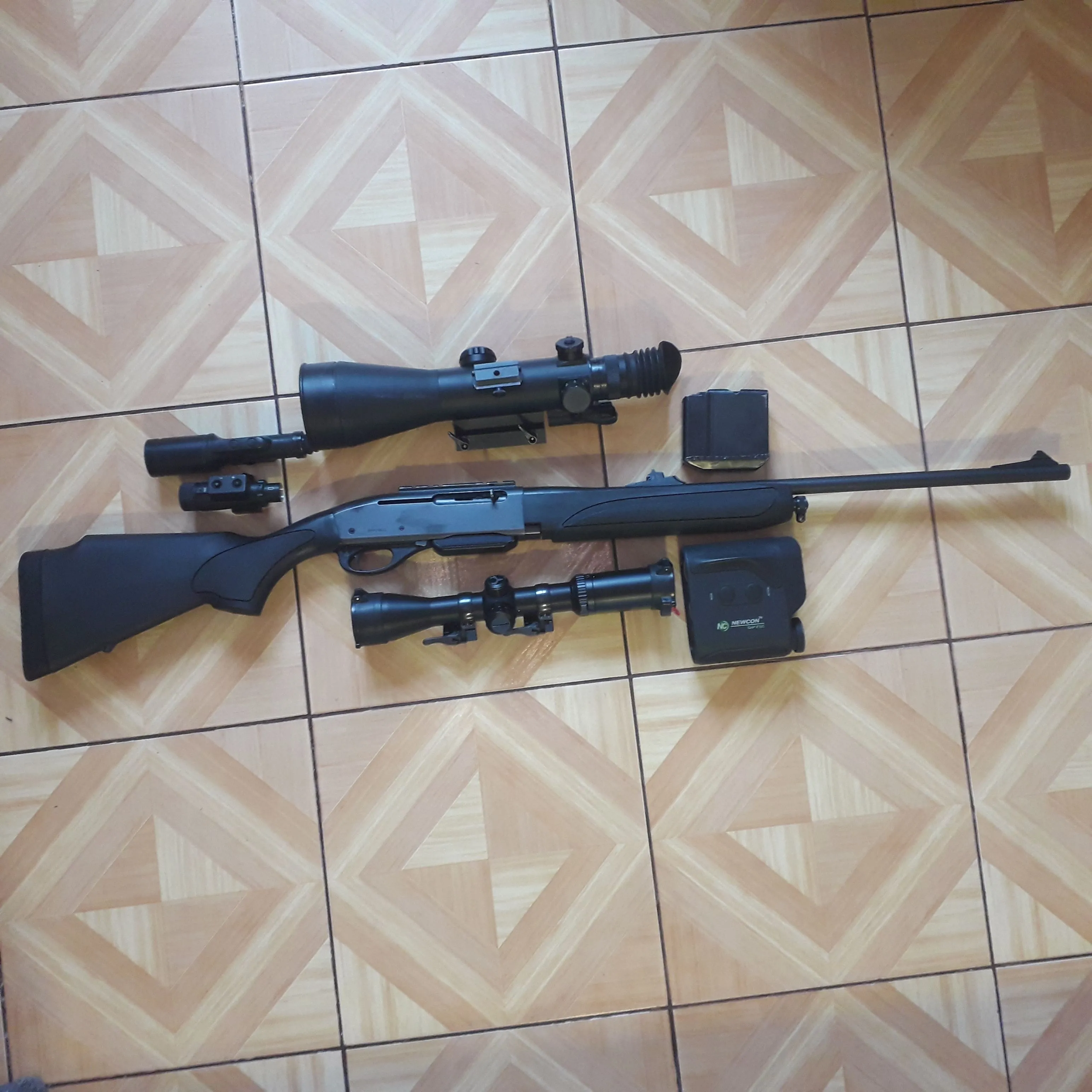 REMINGTON 750 SYN 30-06